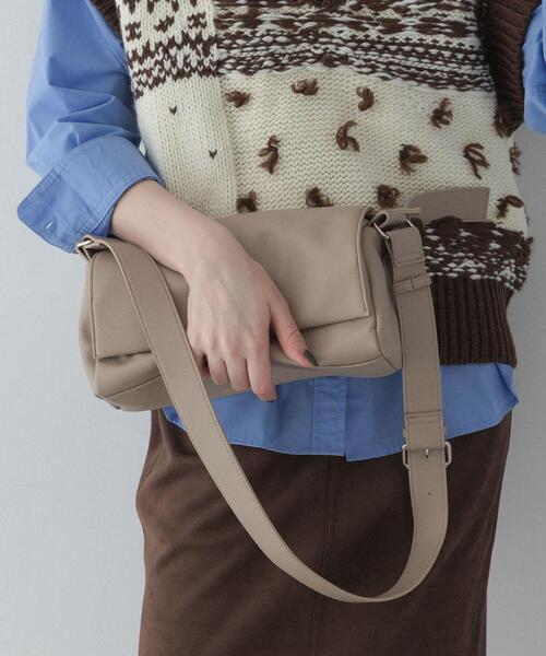 URBAN RESEARCH Sonny Label(アーバンリサーチサニーレーベル)の「フラップショルダーバッグ(ショルダーバッグ・レディース・ブラック/アイボリー/グレー系その他・ONE)」の19枚目の写真