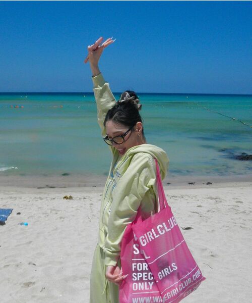 WAVEGIRL（ウェーブガール）の「Saint Zip Hoodie (3color)（パーカー・レディース・ライトグレー/ブラック/ライトグリーン・FREE）」の11枚目の写真