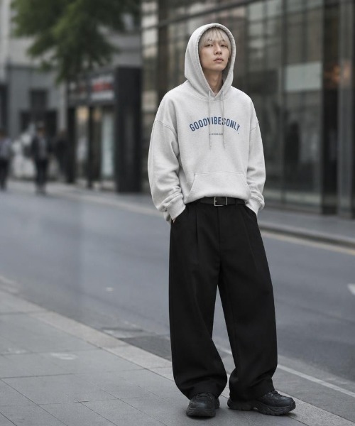 Burner(バーナー)の「【Cr+ov(クローヴ)】裏起毛 グラフィックプリント プルオーバーパーカー cro-hoodie-13-17【RBT】(パーカー・メンズ・ブラウン/グリーン/ベージュ/イエロー/ブルー/グレー/ピンク/パープル/レッド/ホワイト/グレー系その他・FREE)」の3枚目の写真