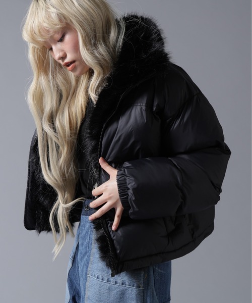 BEAVER(ビーバー)の「B omnivore/ビーオムニボー NYLON FUR STAND BLOUSON(ブルゾン・レディース・ブラック/ブラウン/オフホワイト・FREE)」の4枚目の写真