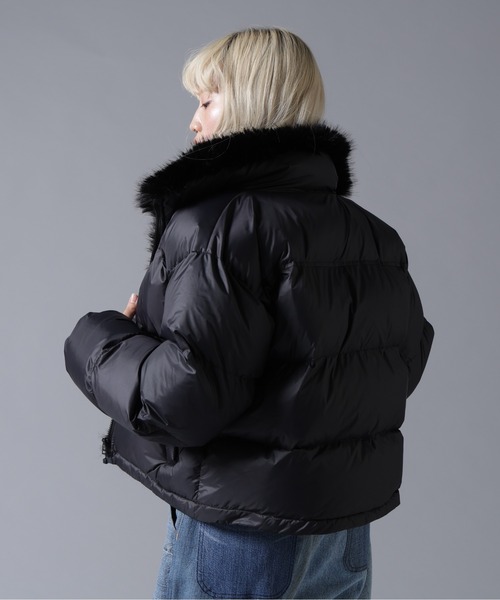 BEAVER(ビーバー)の「B omnivore/ビーオムニボー NYLON FUR STAND BLOUSON(ブルゾン・レディース・ブラック/ブラウン/オフホワイト・FREE)」の6枚目の写真