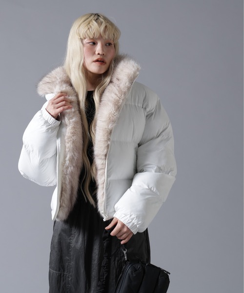BEAVER(ビーバー)の「B omnivore/ビーオムニボー NYLON FUR STAND BLOUSON(ブルゾン・レディース・ブラック/ブラウン/オフホワイト・FREE)」の14枚目の写真