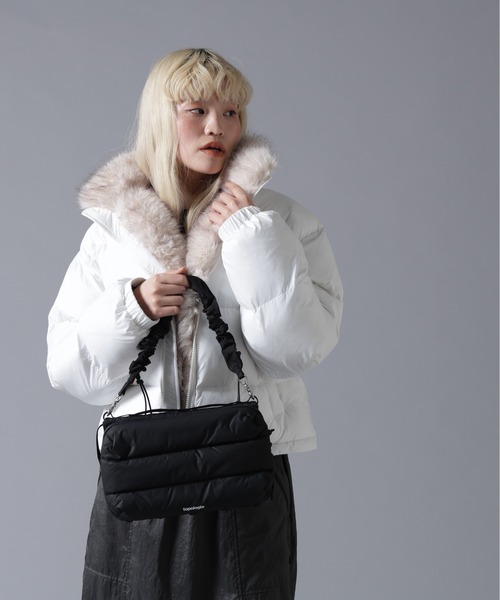 BEAVER(ビーバー)の「B omnivore/ビーオムニボー NYLON FUR STAND BLOUSON(ブルゾン・レディース・ブラック/ブラウン/オフホワイト・FREE)」の19枚目の写真