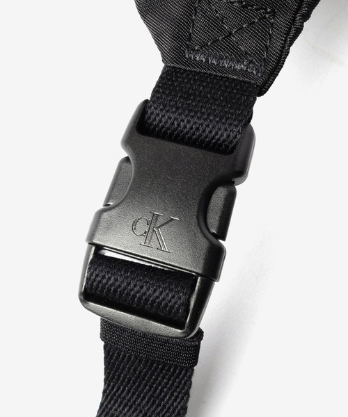 Calvin Klein(カルバン・クライン)の「【Calvin Klein / カルバン・クライン】BOLD WAISTBAG ロゴ ウエストバッグ(ボディバッグ/ウエストポーチ・メンズ・ブラック・FREE)」の8枚目の写真