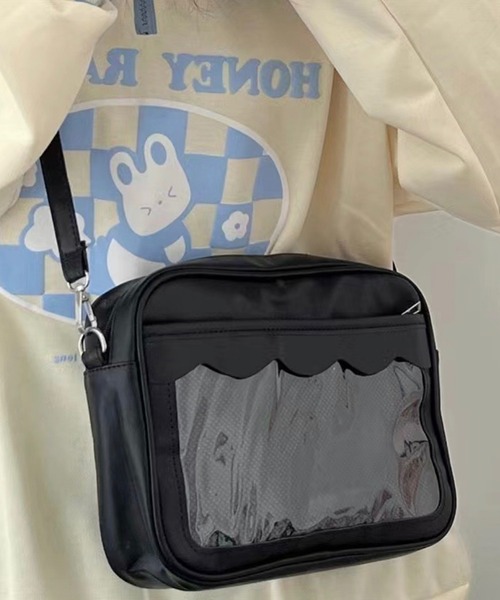 VIBGYOR（ヴィブジョー）の「oshipic/推し活 クリアショルダーバッグ 痛バッグ 痛バ ディスプレイバッグ 缶バッジバッグ トレカバッグ S0068（ショルダーバッグ・レディース・ホワイト/ブラック/レッド/ピンク・FREE）」の2枚目の写真