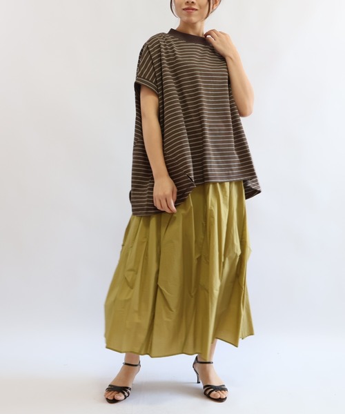 etre relie(エトレリー)の「ツイストタックバレルスカート(スカート・レディース・マスタード/モカ/ブラック/レンガ・MEDIUM)」の17枚目の写真