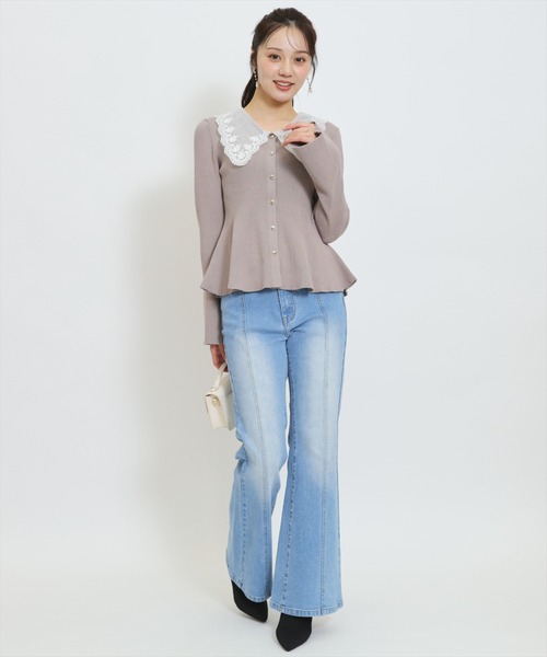 WILLSELECTION(ウィルセレクション)の「センターシームフレアデニムパンツ(デニムパンツ・レディース・ブルー/ネイビー・SMALL/MEDIUM)」の3枚目の写真