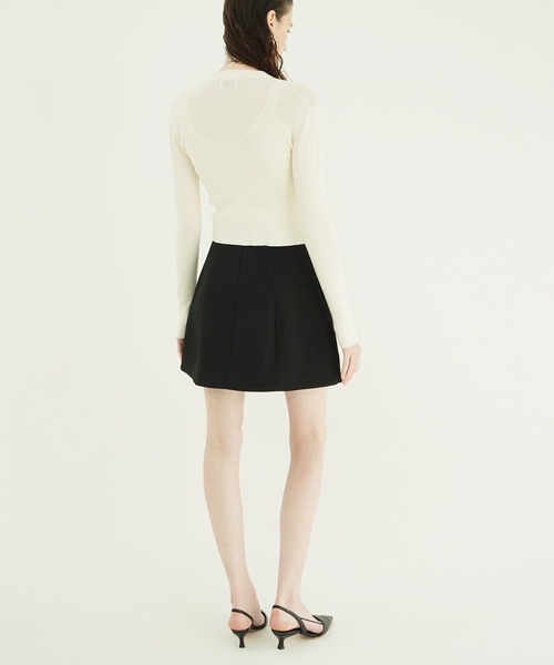 CLANE(クラネ)の「BUTTON CARDIGAN TANK SET(カーディガン/ボレロ・レディース・レッド/アイボリー/ブラウン/グレー・1/2)」の10枚目の写真