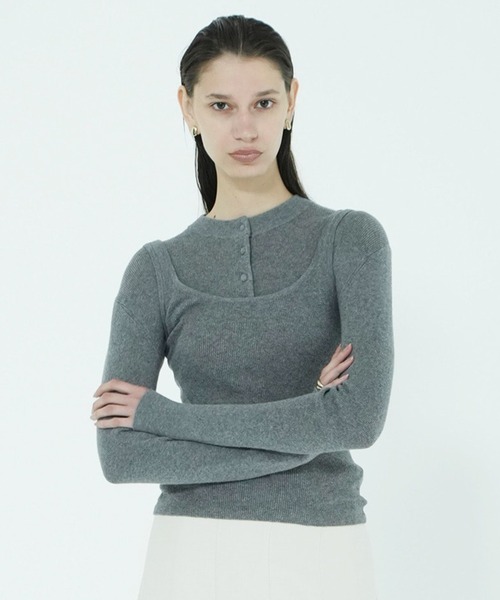 CLANE(クラネ)の「BUTTON CARDIGAN TANK SET(カーディガン/ボレロ・レディース・レッド/アイボリー/ブラウン/グレー・1/2)」の13枚目の写真