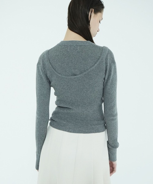 CLANE(クラネ)の「BUTTON CARDIGAN TANK SET(カーディガン/ボレロ・レディース・レッド/アイボリー/ブラウン/グレー・1/2)」の17枚目の写真