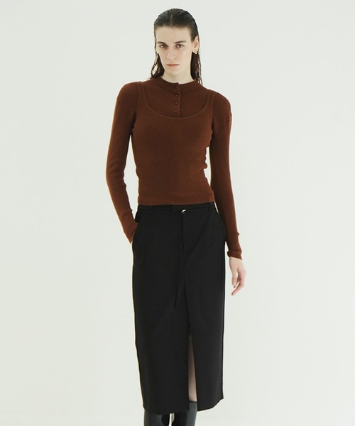 CLANE(クラネ)の「BUTTON CARDIGAN TANK SET(カーディガン/ボレロ・レディース・レッド/アイボリー/ブラウン/グレー・1/2)」の20枚目の写真