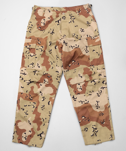 YMCLKY(ワイエムシーエルケーワイ)の「米軍タイプ 6ポケットカーゴパンツ 定番 BDUパンツ YMCLKY. #PB030YN(カーゴパンツ・メンズ・カーキ/デザートカモ/グリーン系カモフラージュ/ブラウン系カモフラージュ/マルチ/ブラック系その他/ベージュ系その他/ベージュ系その他2/グリーン系その他/タイガーカモ/ウッドランド/グレー系カモフラージュ/ブラック/ネイビー/ブラウン/オリーブ・X-SMALL/SMALL/MEDIUM/LARGE/X-LARGE)」の11枚目の写真