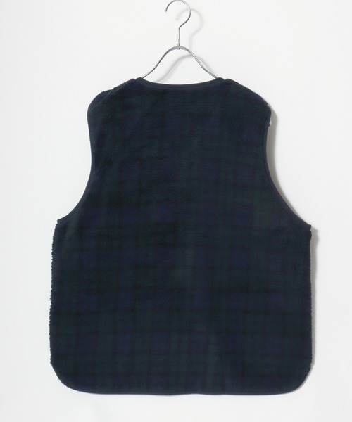 LOGOS(ロゴス)の「2026AW LOGOS/ロゴス シープボア×カットボンディング 静電気抑止 ワンポイント刺繍 チェック ノーカラーベスト(ベスト・レディース・ブラウン/ネイビー/レッド・LL/L/M)」の11枚目の写真