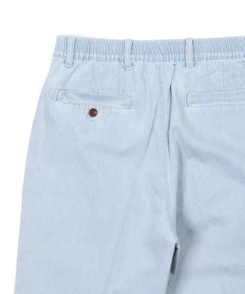 The DUFFER of ST.GEORGE(ザダファーオブセントジョージ)の「SOFT DENIM TUCK TROUSERS:ソフトデニム タック トラウザーズ / デニムスラックス(スラックス・メンズ・インディゴブルー/ライトインディゴブルー・SMALL/X-LARGE/LARGE/MEDIUM)」の15枚目の写真