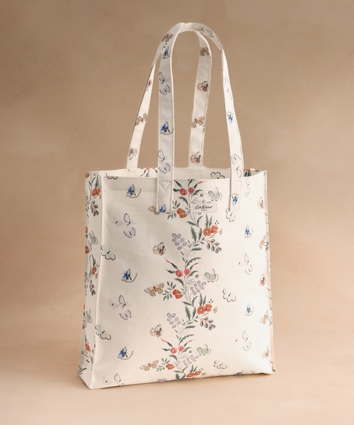 Cath Kidston(キャスキッドソン)の「ラージ ブックバッグ Flutter Stripe(トートバッグ・レディース・クリーム・FREE)」の4枚目の写真