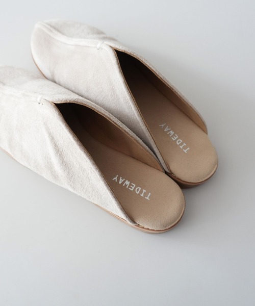 TIDEWAY（タイドウェイ）の「PIGSUEDE FLAT SANDAL（サンダル・レディース・ブラック/チャコールグレー/ブラウン/サーモンピンク/ベージュ・SMALL/MEDIUM/LARGE）」の12枚目の写真