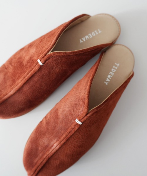 TIDEWAY（タイドウェイ）の「PIGSUEDE FLAT SANDAL（サンダル・レディース・ブラック/チャコールグレー/ブラウン/サーモンピンク/ベージュ・SMALL/MEDIUM/LARGE）」の15枚目の写真