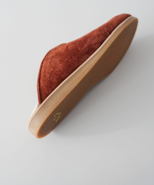TIDEWAY（タイドウェイ）の「PIGSUEDE FLAT SANDAL（サンダル・レディース・ブラック/チャコールグレー/ブラウン/サーモンピンク/ベージュ・SMALL/MEDIUM/LARGE）」の17枚目の写真