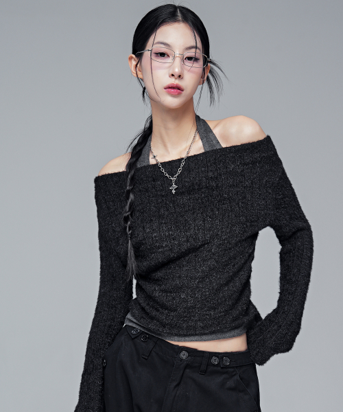 AVANDRESS(アバンドレス )の「EL ドレープニット ホルターレイヤード Tシャツ_4COL(Tシャツ/カットソー・レディース・ブラック/ベージュ/チャコール/アイボリー・MEDIUM/SMALL)」の5枚目の写真