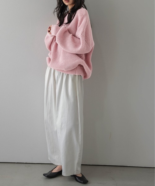 La-gemme(ラジェム)の「ワッフルニットプルオーバー/ゆったりシルエット/リラクシー(ニット/セーター・レディース・グレー/ピンク/ブラック/ベージュ・フリー)」の19枚目の写真
