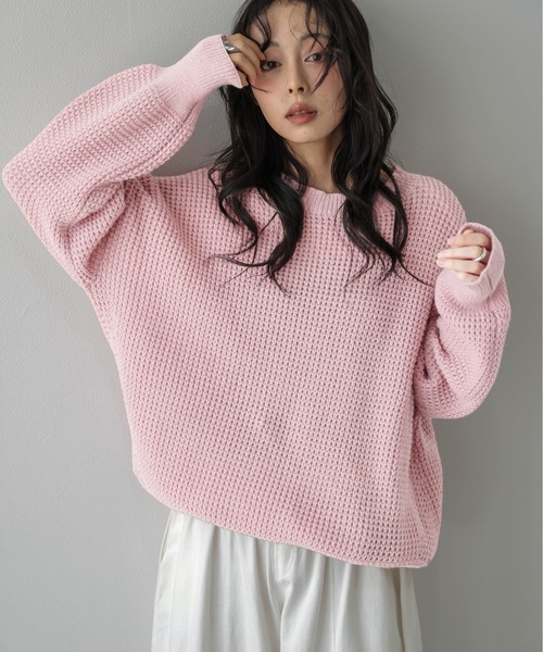 La-gemme(ラジェム)の「ワッフルニットプルオーバー/ゆったりシルエット/リラクシー(ニット/セーター・レディース・グレー/ピンク/ブラック/ベージュ・フリー)」の21枚目の写真