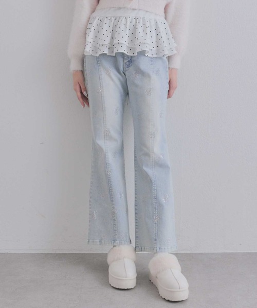 OLIVE des OLIVE(オリーブデオリーブ)の「キラキラモノグラムストレッチデニムパンツ(デニムパンツ・レディース・サックスブルー/ネイビー・MEDIUM/SMALL)」の7枚目の写真