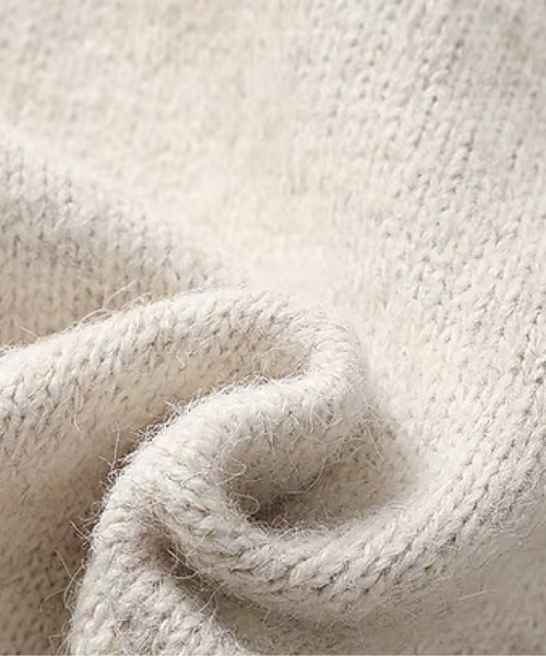 U:UME(ユーム)の「Fake Two Shirt Stitching Sweater(ニット/セーター・メンズ・グレー/ライトグレー/アイボリー/グリーン・MEDIUM/LARGE/X-LARGE/XX-LARGE)」の8枚目の写真