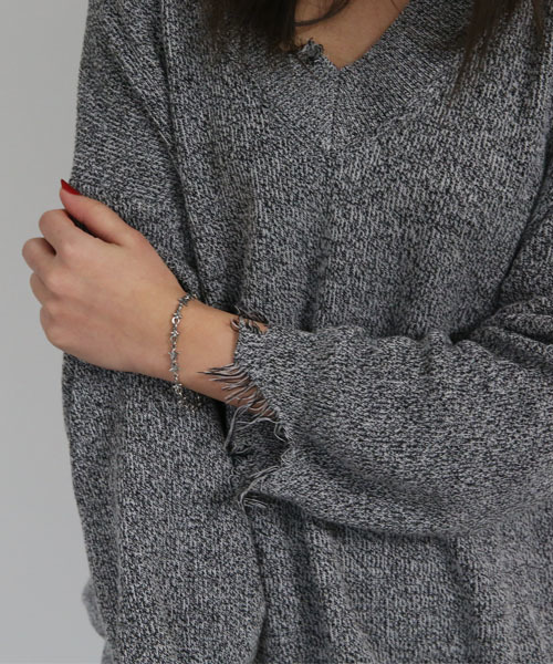 ROYAL ORDER(ロイヤルオーダー)の「STARSHINE w/ FLEUR DE LIS BRACELET(ブレスレット・メンズ・シルバー・US-7/US-6)」の4枚目の写真