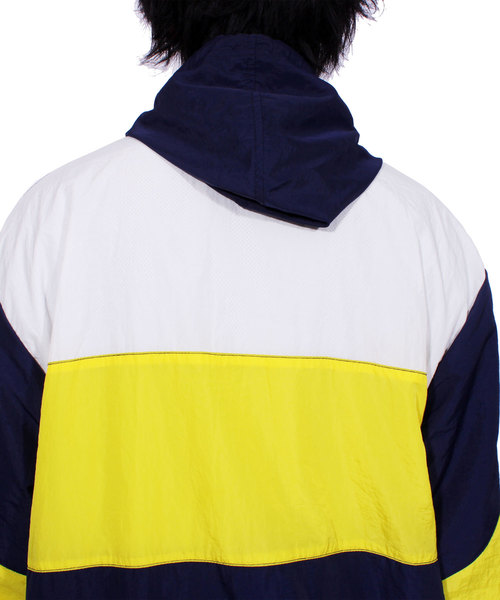 ８(eight)（エイト）の「ナイロンパーカー ジャケット アウター ストリート（ナイロンジャケット・メンズ・ブラック/ネイビー/レッド・LARGE/MEDIUM）」の17枚目の写真