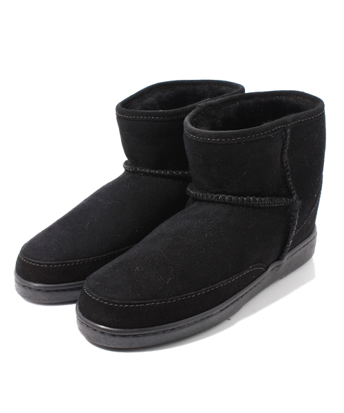 goa(ゴア)の「【MINNETONKA】SHEEPSKIN BOOTS(ANKLE PUG)(ブーツ・レディース・ブラック/グレー/キャメル・6/7/8)」の2枚目の写真