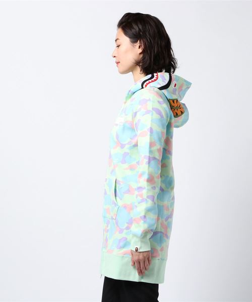 A BATHING APE（アベイシングエイプ）の「PASTEL MULTI CAMO