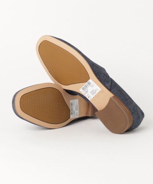 Clarks（クラークス）の「Pure Tone / ピュアトーン (ネイビーインタレスト)（スリッポン・レディース・ブルー・4/6/5/5.5/4.5/3.5/3）」の3枚目の写真