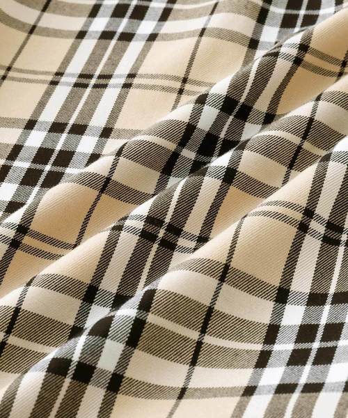 MONO-MART（モノマート）の「タータンチェックオーバーサイジングL/Sシャツ（シャツ/ブラウス・メンズ・ベージュ/ネイビー・LL/M/L）」の4枚目の写真