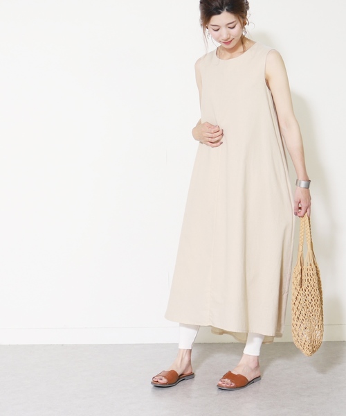 reca(レカ)の「ボリュームAライン ノースリーブワンピース(ワンピース・レディース・アイボリー/ブラック/カーキ/マスタード・M)」の5枚目の写真