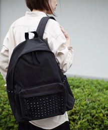 スタッズが素敵なナイロンリュック　バックパック stample スタンプル リュックサック キッズ ジュニア camp