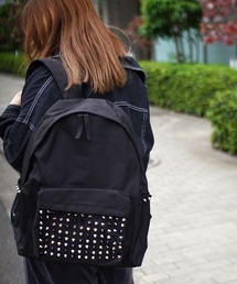 スタッズが素敵なナイロンリュック　バックパック stample スタンプル リュックサック キッズ ジュニア camp