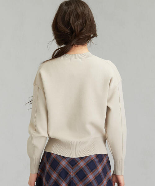 green label relaxing（グリーンレーベルリラクシング）の「[手洗い可能] FFC スムース クルーネック ニット（ニット/セーター・レディース・ブラック/ライトグレー/ブラウン/ライラック・FREE）」の17枚目の写真