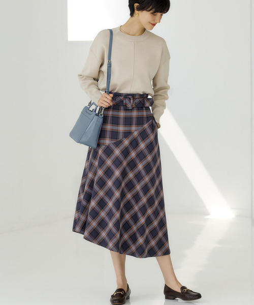 green label relaxing（グリーンレーベルリラクシング）の「[手洗い可能] FFC スムース クルーネック ニット（ニット/セーター・レディース・ブラック/ライトグレー/ブラウン/ライラック・FREE）」の7枚目の写真