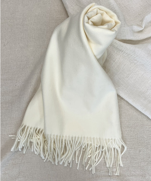 apres jour mignon（アプレジュールミニョン）の「【apresjour mignon×ARIAZ】カシミヤタッチウールストール（ストール/ショール・レディース・ベージュ/カーキ/アイボリー/スモークグレー・ONESIZE）」の11枚目の写真