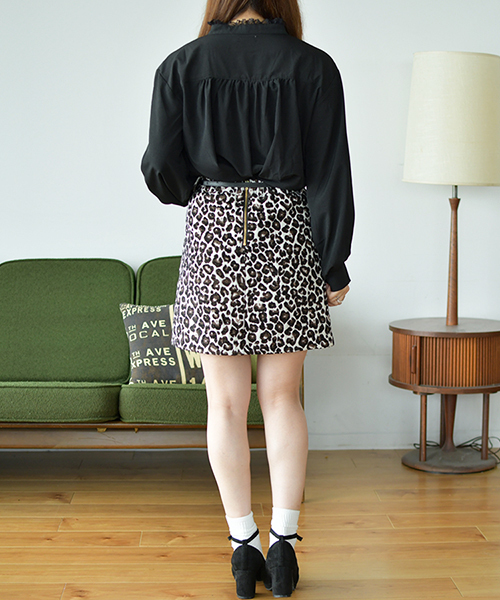 PairPair(ペアペア)の「レース付イロイロボタン袖ボリュームブラウス(シャツ/ブラウス・レディース・ブラック/アイボリー/ボルドー/モカ・FREE)」の22枚目の写真