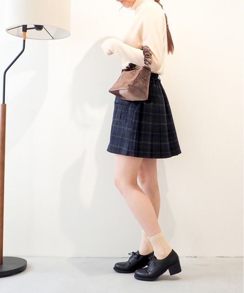 byあしながおじさん（バイアシナガオジサン）の「レースアップシューズ　8710225（ドレスシューズ・レディース・ブラック/ダークブラウン/グレイッシュベージュ/ライトグレー/グリーン/チョコ・22.5cm/23.5cm/24.5cm/23.0cm/24.0cm/22.0cm/25.0cm/23cm/25cm/24cm/22cm）」の16枚目の写真