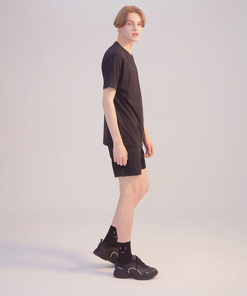 23.65（イーシプサムチョンユクオ）の「23.65（イーシプサムチョンユクオ)ARON 20スニーカー（スニーカー・メンズ・ホワイト/ブラック・24/27）」の3枚目の写真