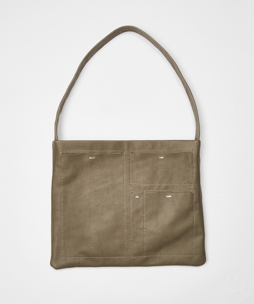 20/80(テゥエンティーエイティー)の「【20/80】トゥエンティーエイティー/SHRINK LEATHER FLAT POCKET SHOULDER BAG SMALL(ショルダーバッグ・メンズ・ブラック/ブラウン/グレー・FREE)」の3枚目の写真