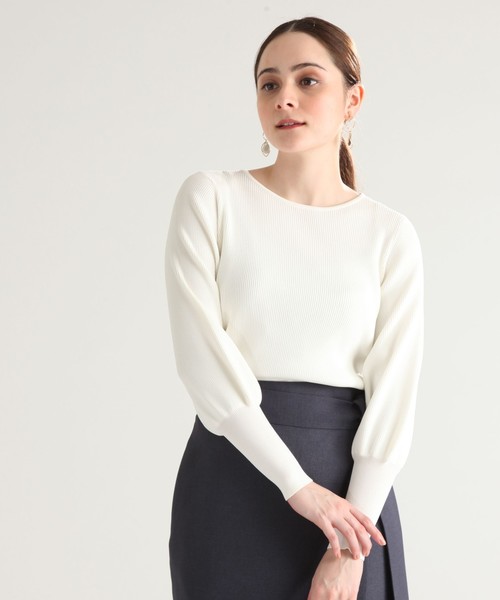 Tiara(ティアラ)の「袖ボリュームリブニット(ニット/セーター・レディース・ライトピンク/ライトブルー/アイボリー/イエロー/ライラック・FREE)」の2枚目の写真