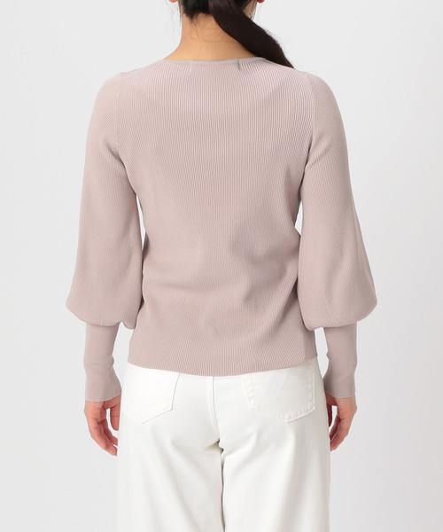 Tiara(ティアラ)の「袖ボリュームリブニット(ニット/セーター・レディース・ライトピンク/ライトブルー/アイボリー/イエロー/ライラック・FREE)」の7枚目の写真