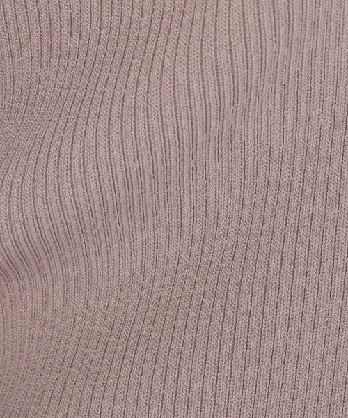 Tiara(ティアラ)の「袖ボリュームリブニット(ニット/セーター・レディース・ライトピンク/ライトブルー/アイボリー/イエロー/ライラック・FREE)」の11枚目の写真