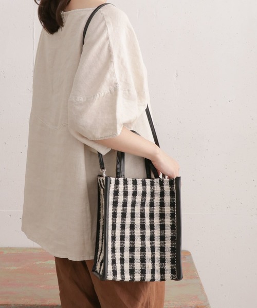 URBAN RESEARCH DOORS（アーバンリサーチドアーズ）の「サイドパイピングバッグ（ハンドバッグ・レディース・ストライプ/チェック・ONE）」の5枚目の写真