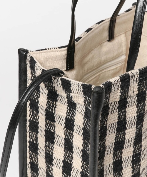 URBAN RESEARCH DOORS（アーバンリサーチドアーズ）の「サイドパイピングバッグ（ハンドバッグ・レディース・ストライプ/チェック・ONE）」の12枚目の写真