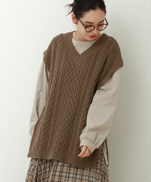 n'ee-ne（ネーネ）の「コットンケーブル編地切替ベスト（ベスト・レディース・モカ/ベージュ/オフホワイト/カーキ・FREE）」の3枚目の写真