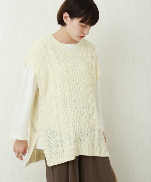 n'ee-ne（ネーネ）の「コットンケーブル編地切替ベスト（ベスト・レディース・モカ/ベージュ/オフホワイト/カーキ・FREE）」の22枚目の写真